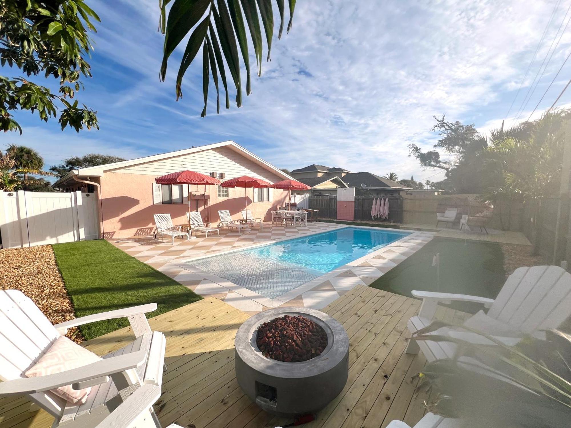 Luxury Villa 3 Blocks From The Beach With Pool A Fire Pit And Outdoor Oasis Cape Canaveral Dış mekan fotoğraf